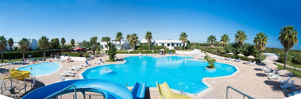 Alba Azzurra - Cdshotels Torre dell'Orso Exterior foto
