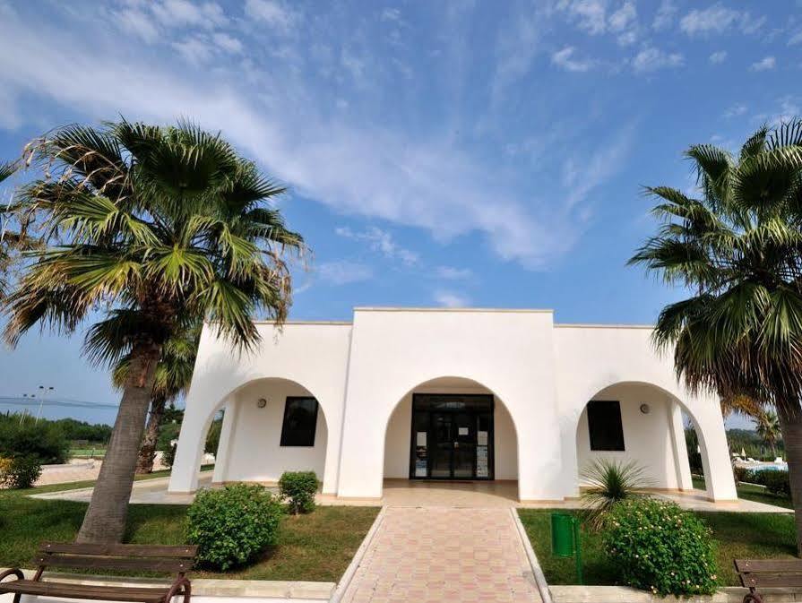 Alba Azzurra - Cdshotels Torre dell'Orso Exterior foto